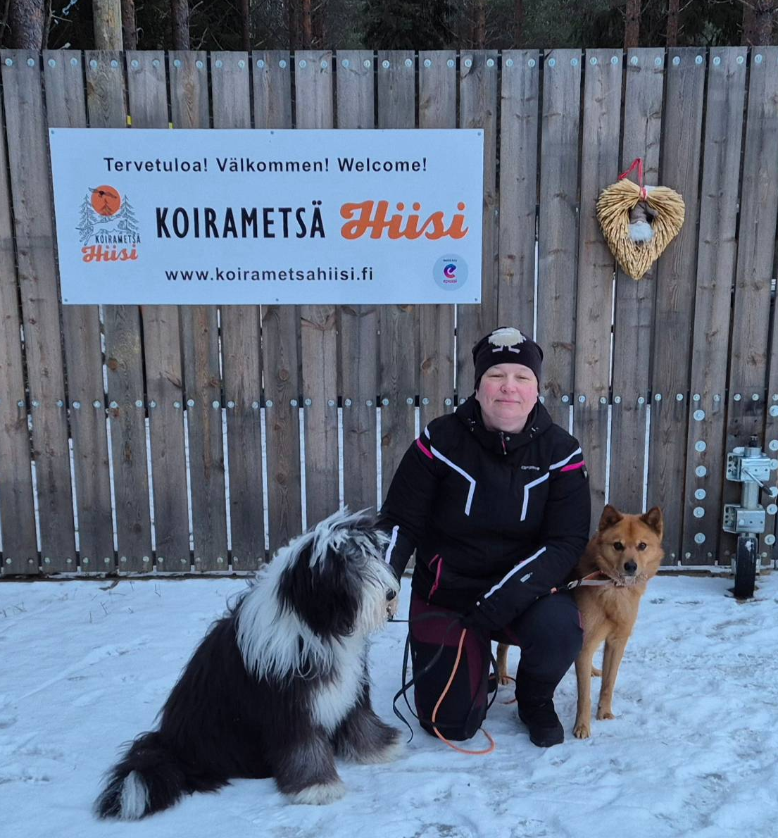 Koirametsässä Memmu, Rauno ja Ukko